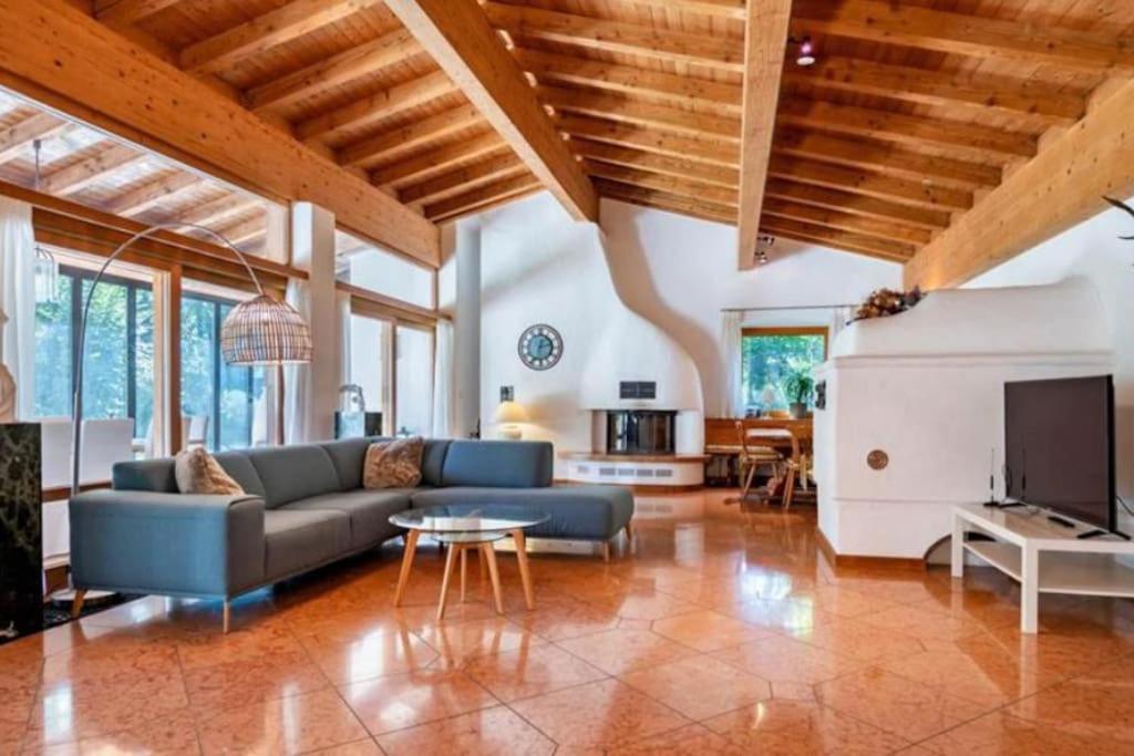 Whole Villa Munich, Alps View, Quiet And Spacious Feldkirchen-Westerham Exterior foto