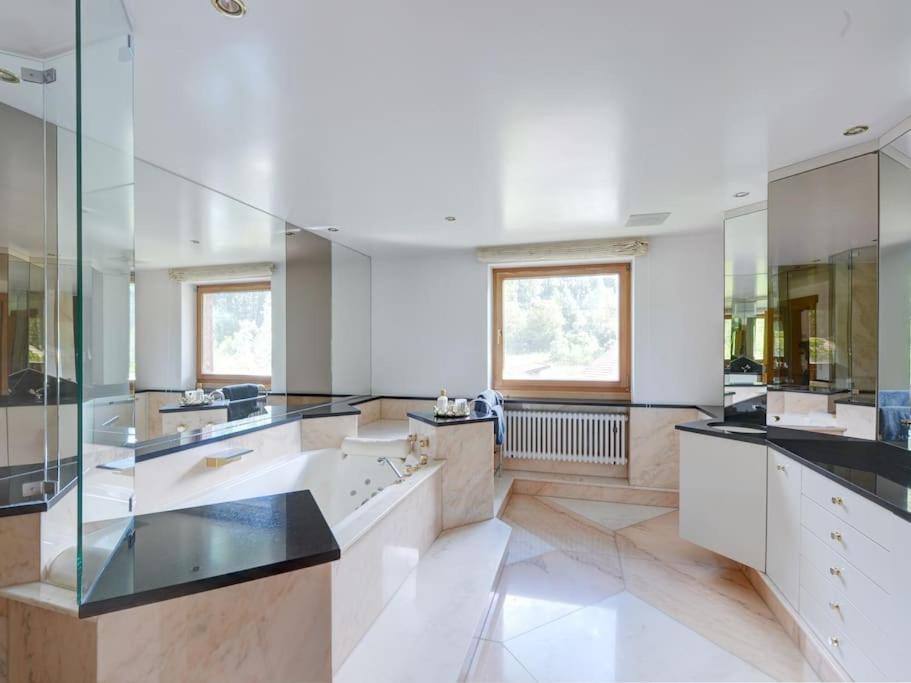 Whole Villa Munich, Alps View, Quiet And Spacious Feldkirchen-Westerham Exterior foto